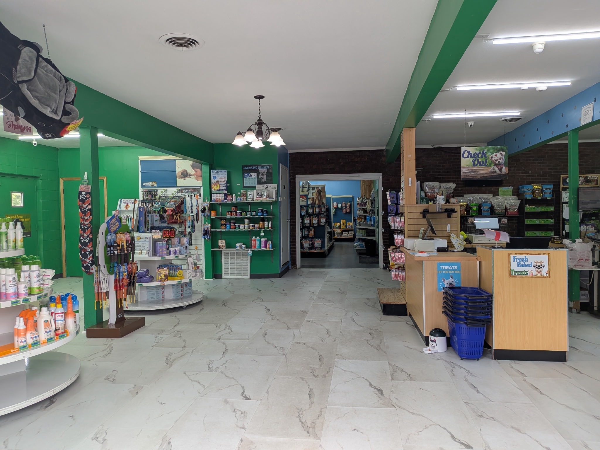 Pet supplies inside Furplus City